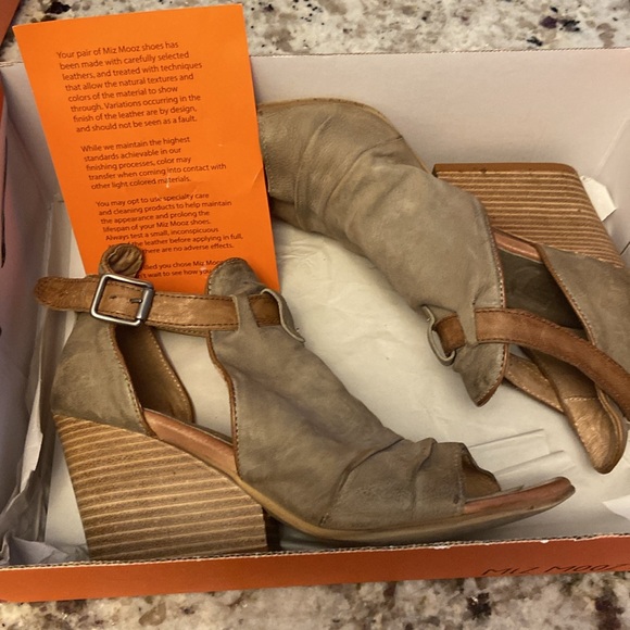 Miz Mooz Khaki & Tan Leather Kismet - Eu Sz 38. Comfortable & go w everything! - Picture 9 of 11
